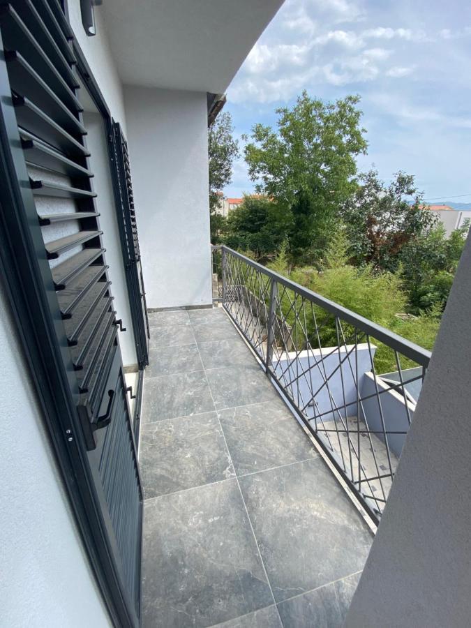 Kaštela Apartments Ena מראה חיצוני תמונה